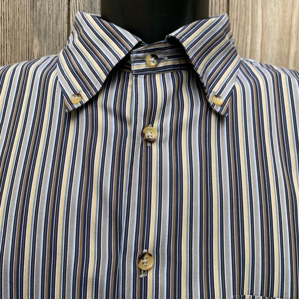 Canali Sportswear Long Sleeve Button Down Shirt.